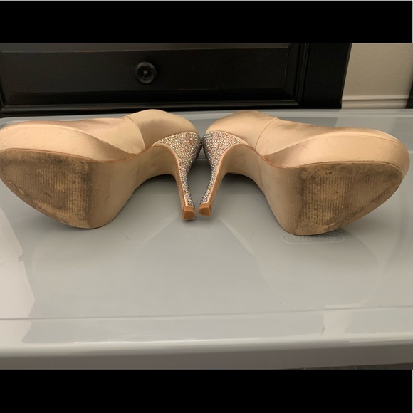 Steve Madden Partyy-r Crystal Pumps - Picture 7 of 10